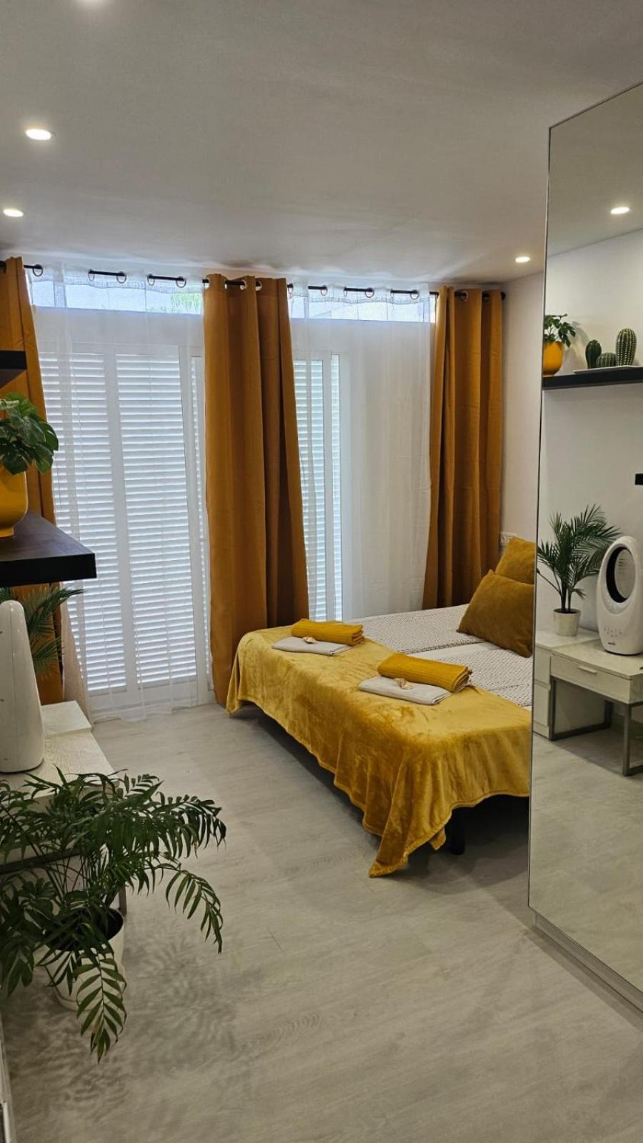 Papagayo Beach Apartments Arona  Exterior foto